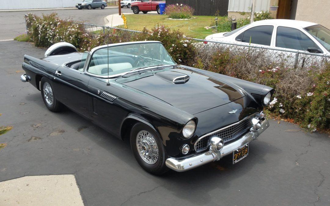 1956 Ford Thunderbird