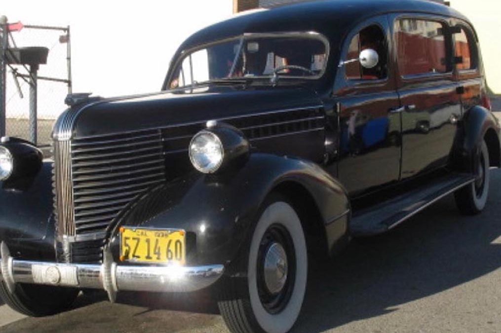 1939 Pontiac Hearst Deluxe