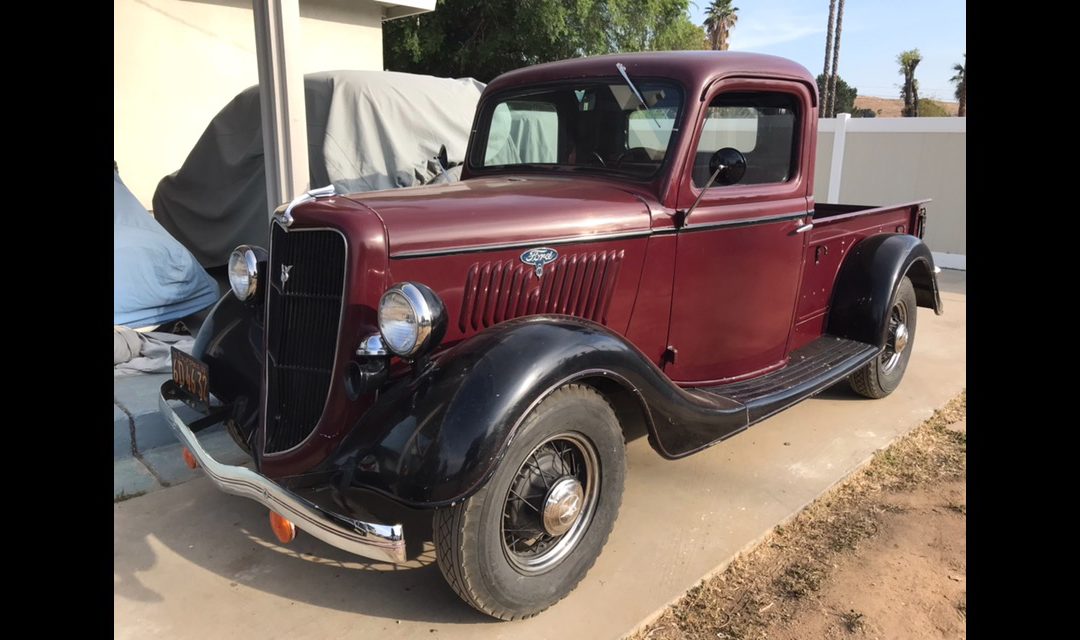 1935 Ford (Truck)