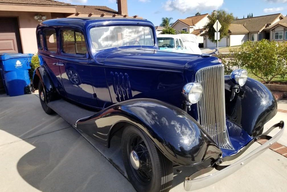 1933 Pontiac