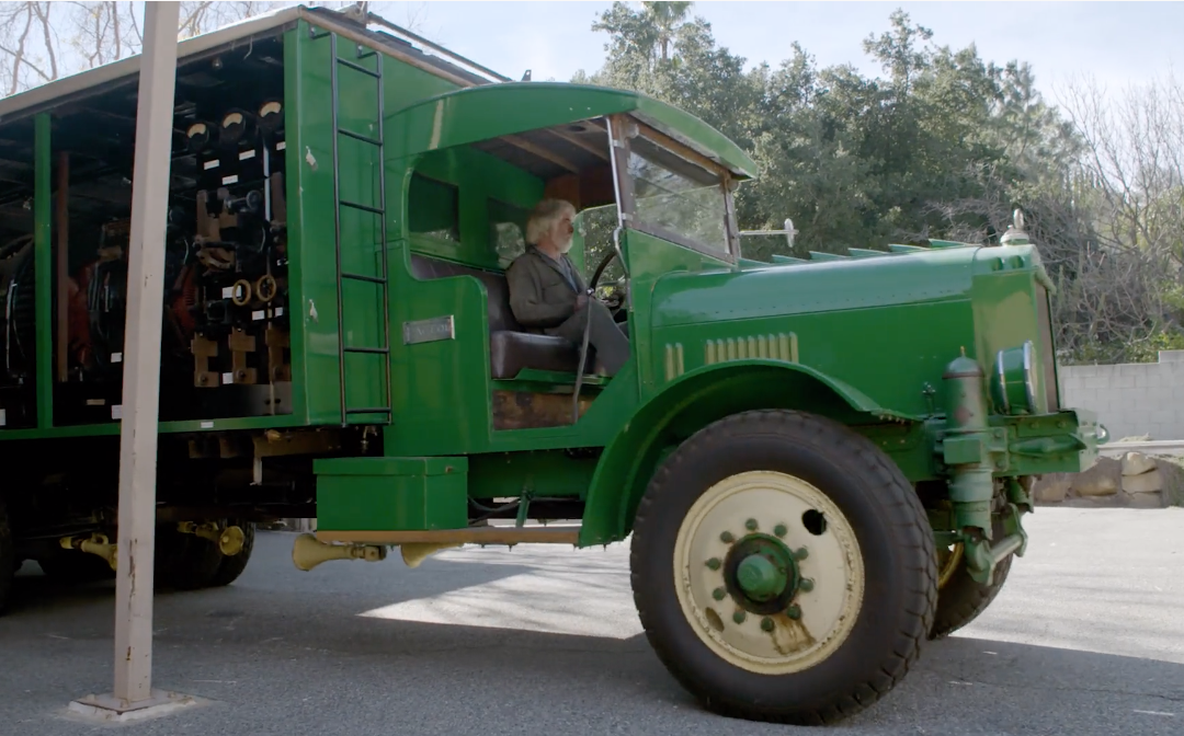 1925 Fageol Studio Lighting Truck